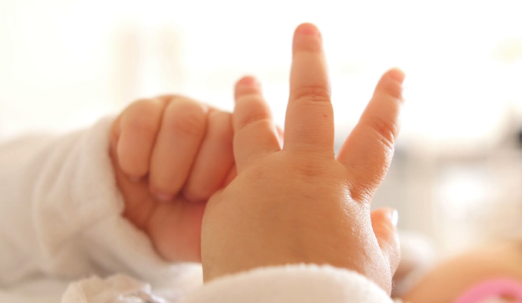 37 foshnja të braktisura gjatë vitit të kaluar në Kosovë