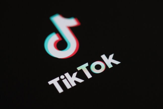E ardhmja e platformës TikTok në SHBA në duart e Presidentit Trump