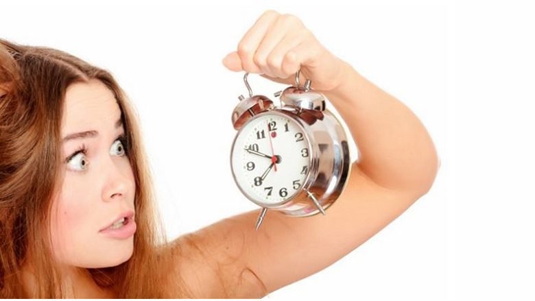 Ditët më të gjata do t’ju ndryshojnë humorin: Si të përfitojmë nga ndryshimi i orës