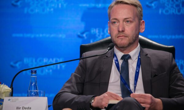 Deda: Politika e Kosovës s’di si të punojë me pjesëtarë të popullit serb në institucione