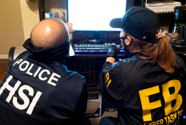 Kërcënoi të kryente sulm nëse fiton Trumpi, FBI kap 25 vjeçarin në Michigan