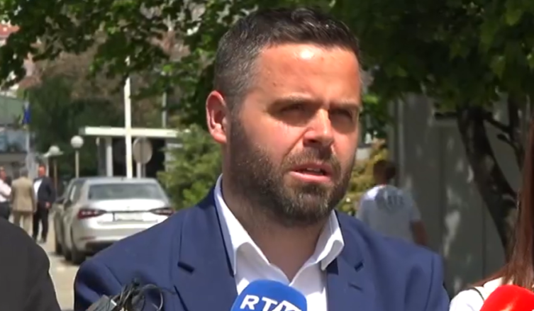 Kryetari i AGK-së: Rangimi është shokues, klima e Qeverisë Kurti ka qenë vazhdimisht kundër mediave