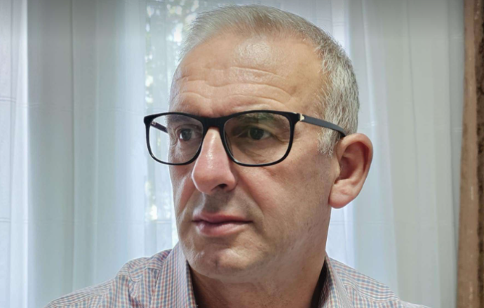 Albin Kurti e ka shndërruar Kuvendin e Kosovës në cirk!