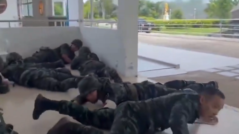 Pamje të reja të luftimeve mes forcave tajlandeze dhe kamboxhiane