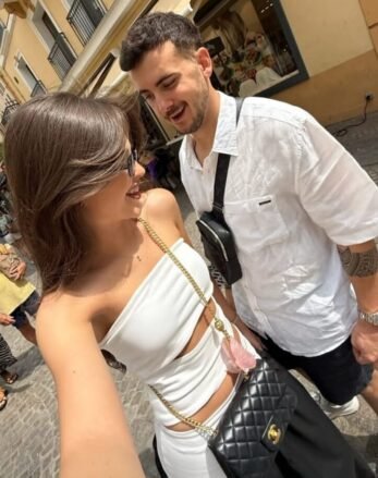 Mbesa Shyhretes shijon pushimet me të dashurin në Cannes