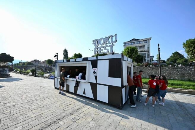 Osmani në “DokuFest”: E ka shndërruar Prizrenin në kryeqendër të kulturës dhe filmit