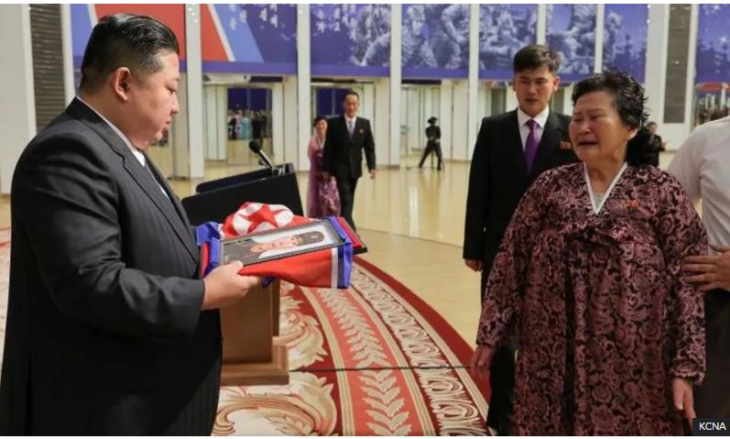 Kim takon familjet e ushtarëve të Koresë së Veriut të vrarë duke luftuar për Rusinë