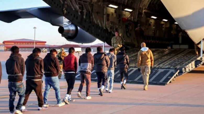 SHBA deporton azilkërkuesit rusë